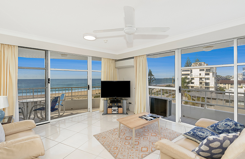 Palm Beach Accommodation
